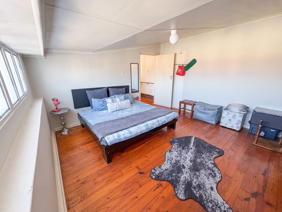 5 Bedroom Property for Sale in Quigney Eastern Cape